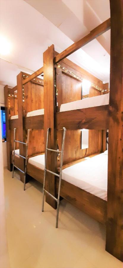 Wtf My House Hotell Baga Eksteriør bilde